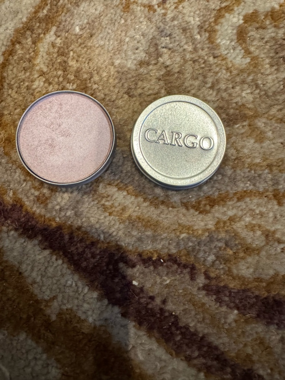 Cargo Shimmering Light Pink Eyeshadow Single